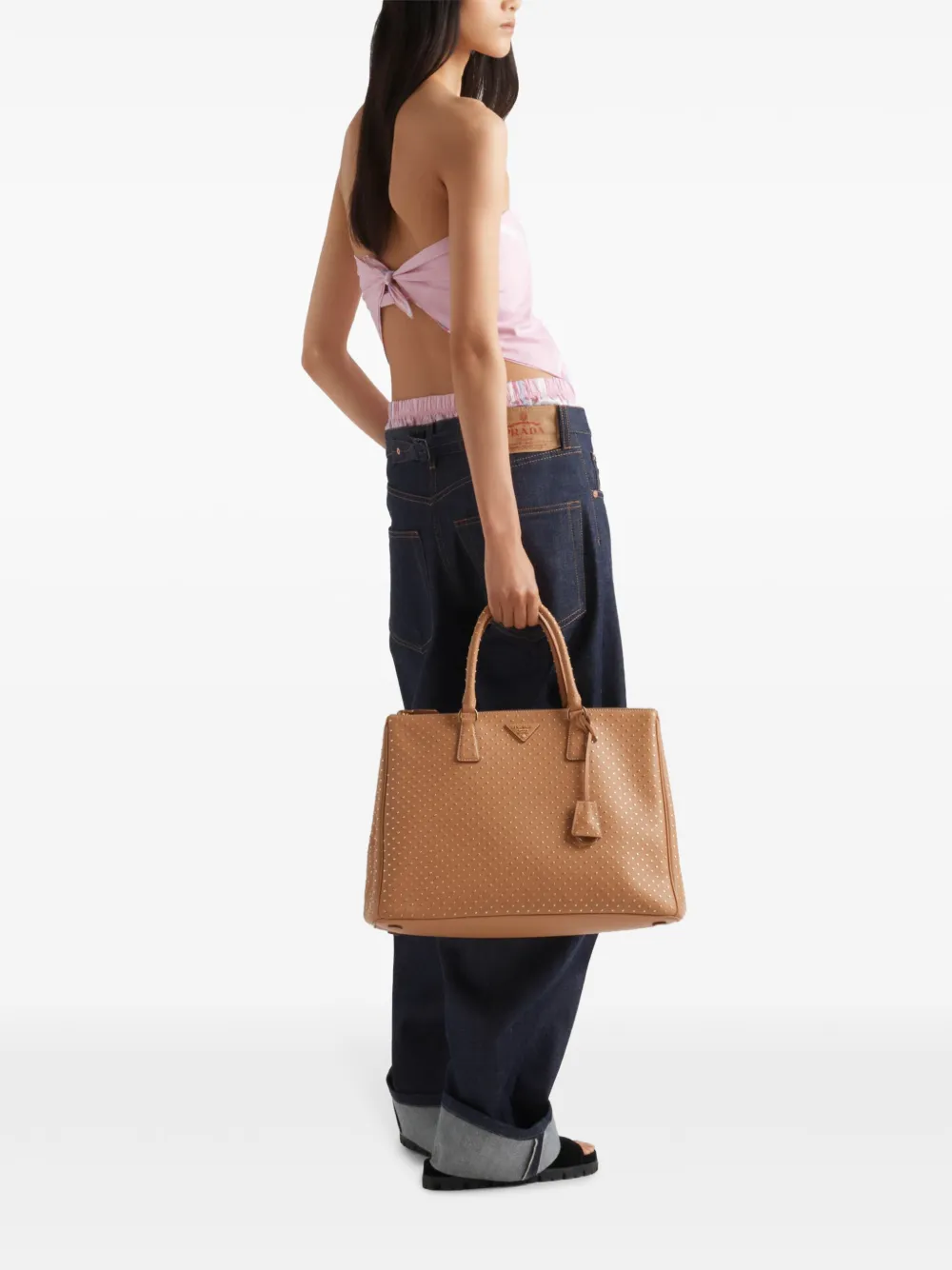 Prada Galleria saffiano leren handtas met studs Bruin