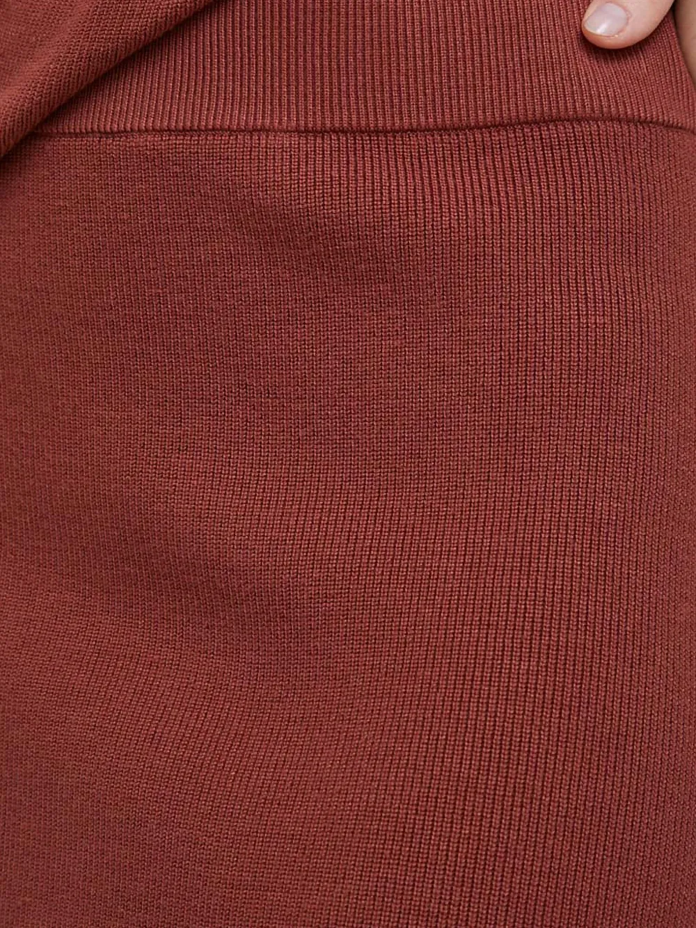 Dkny Side-slit Midi Skirt In Burgundy