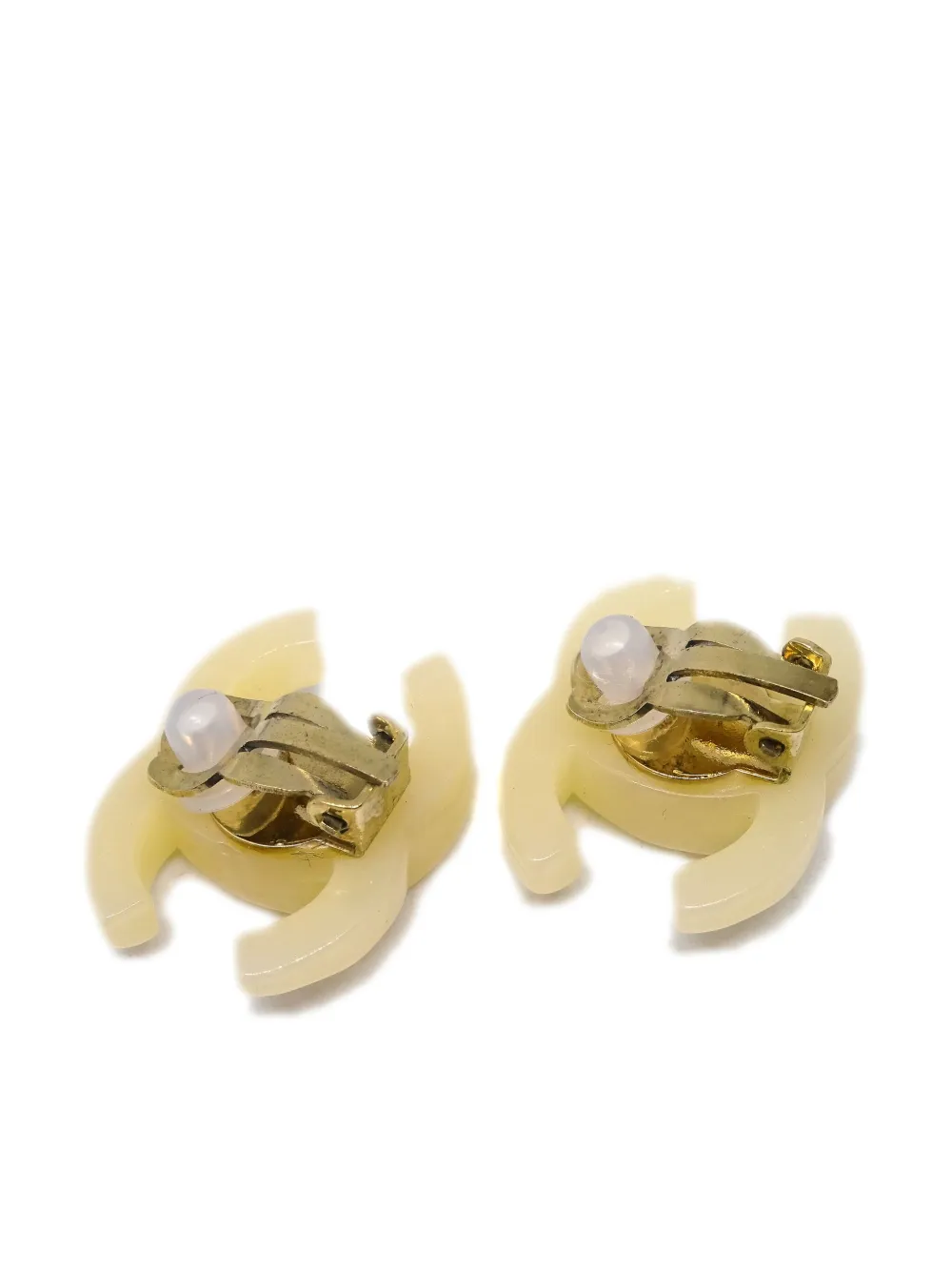 Pre-owned Chanel 2002 Cc Clip-on Earrings In White