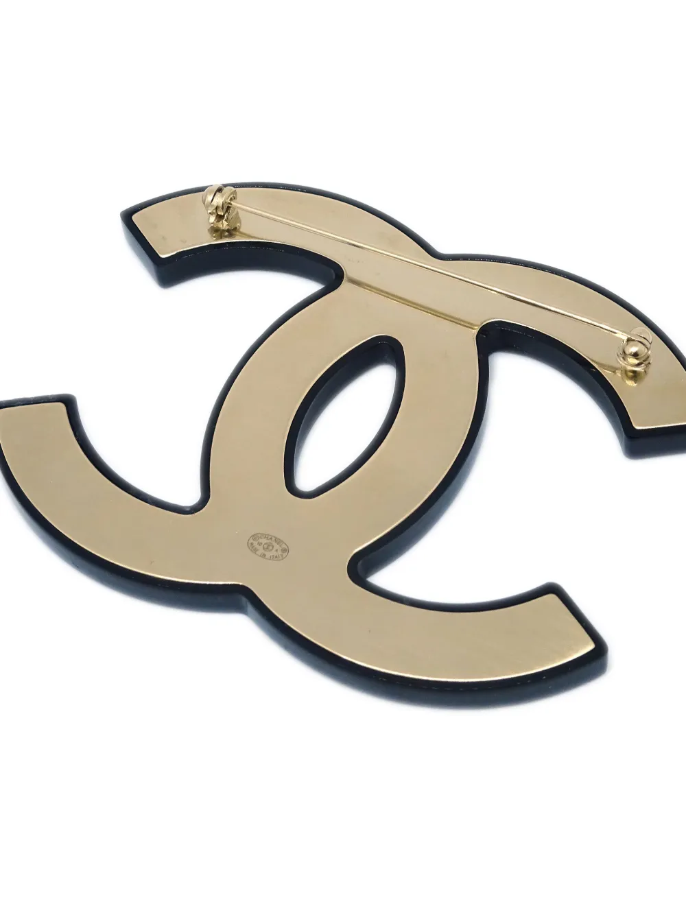 Pre-owned Chanel 1996 Cc Brooch In Gold, Black