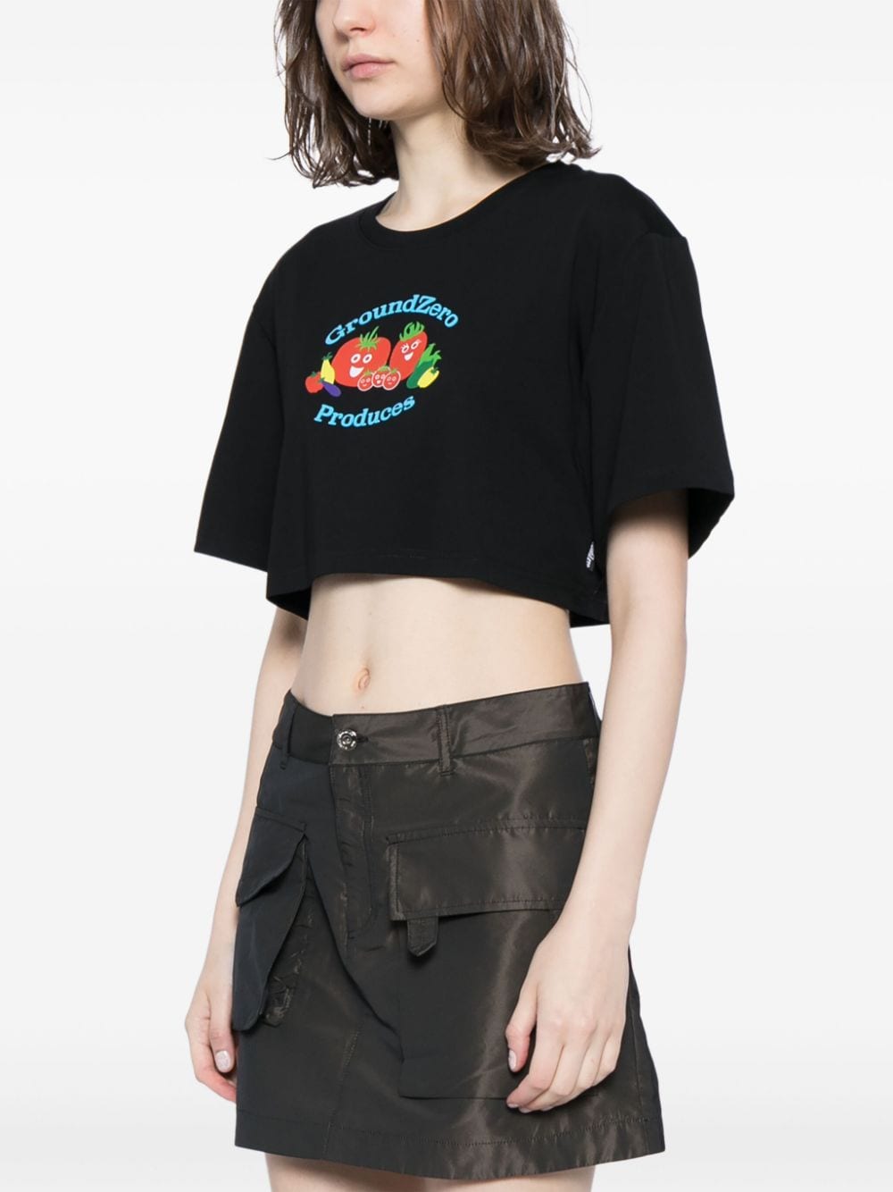 Shop Ground Zero Vegatables-print Cropped T-shirt In Black