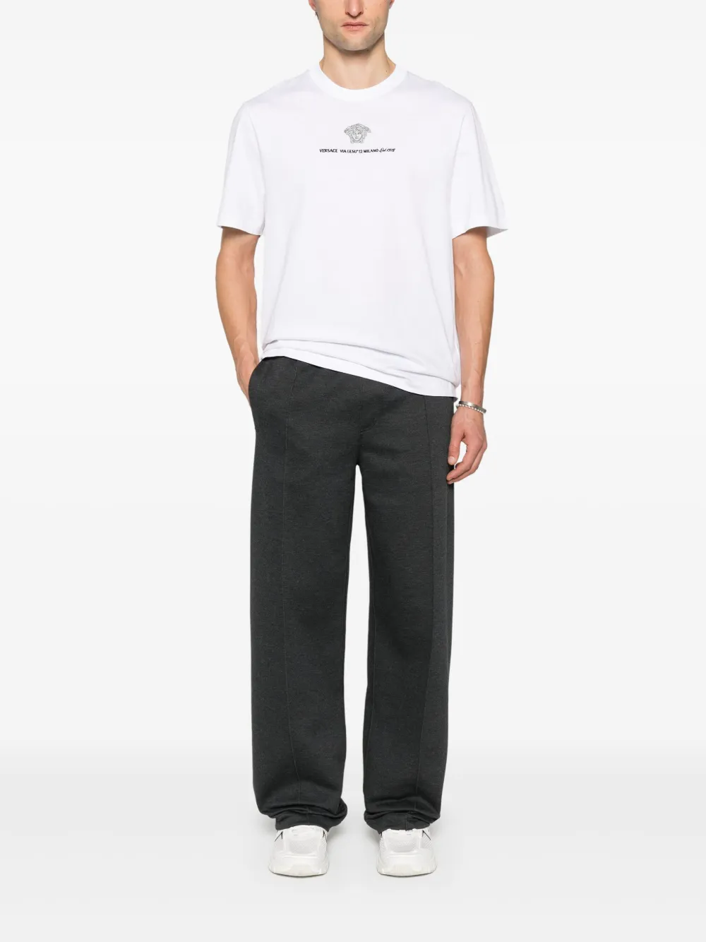 Versace T-shirt met geborduurde Medusa - Wit