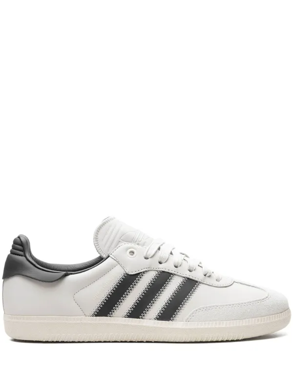 Adidas pharrell williams farfetch online