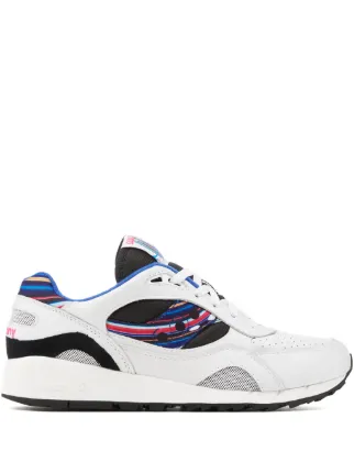 Saucony