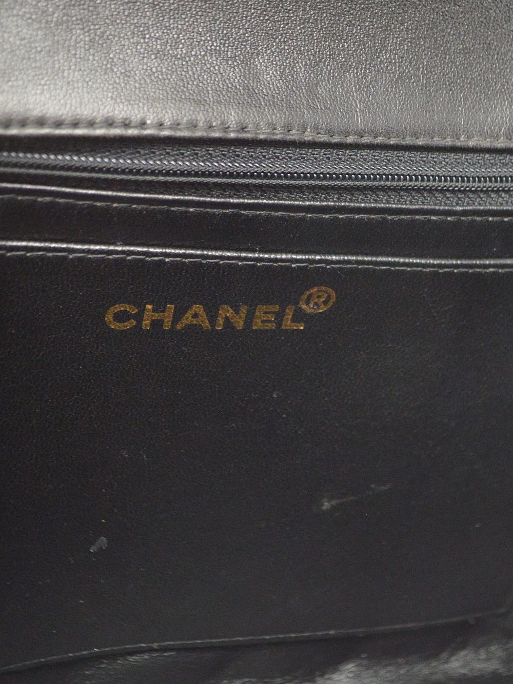 CHANEL 1997 CC turn-lock diamond-quilted handbag Women