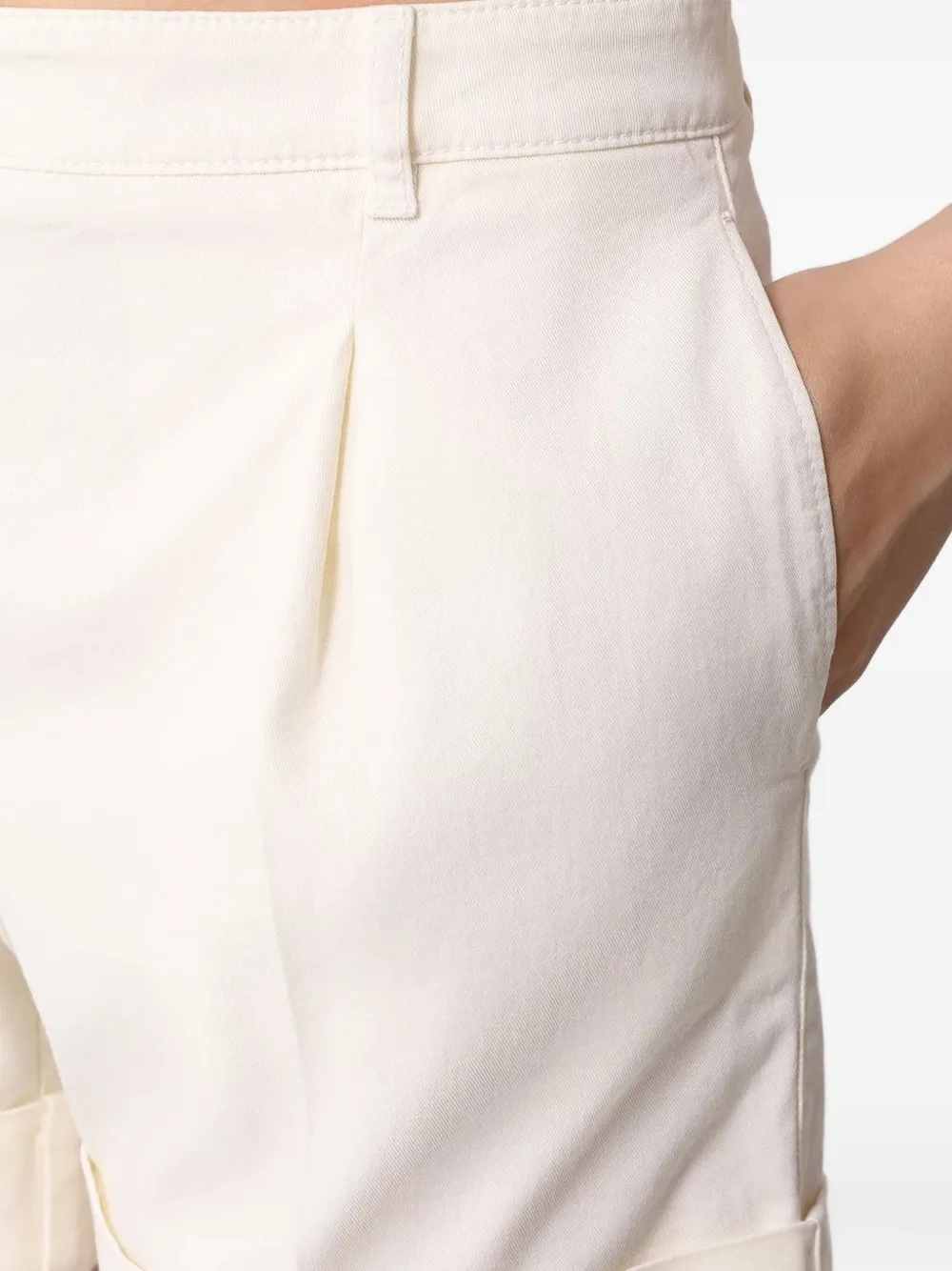 Hugo Boss Pleated-front Cuffed Shorts In White