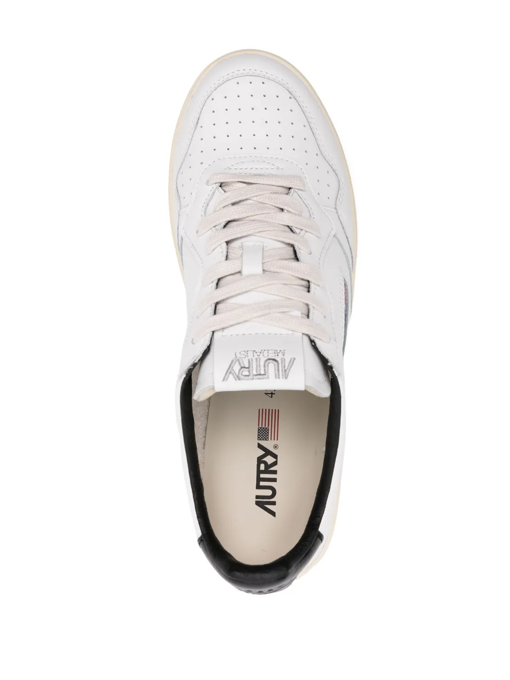 Autry Medalist Low White Sneakers With Contrasting Heel Tab In Leather Man In White