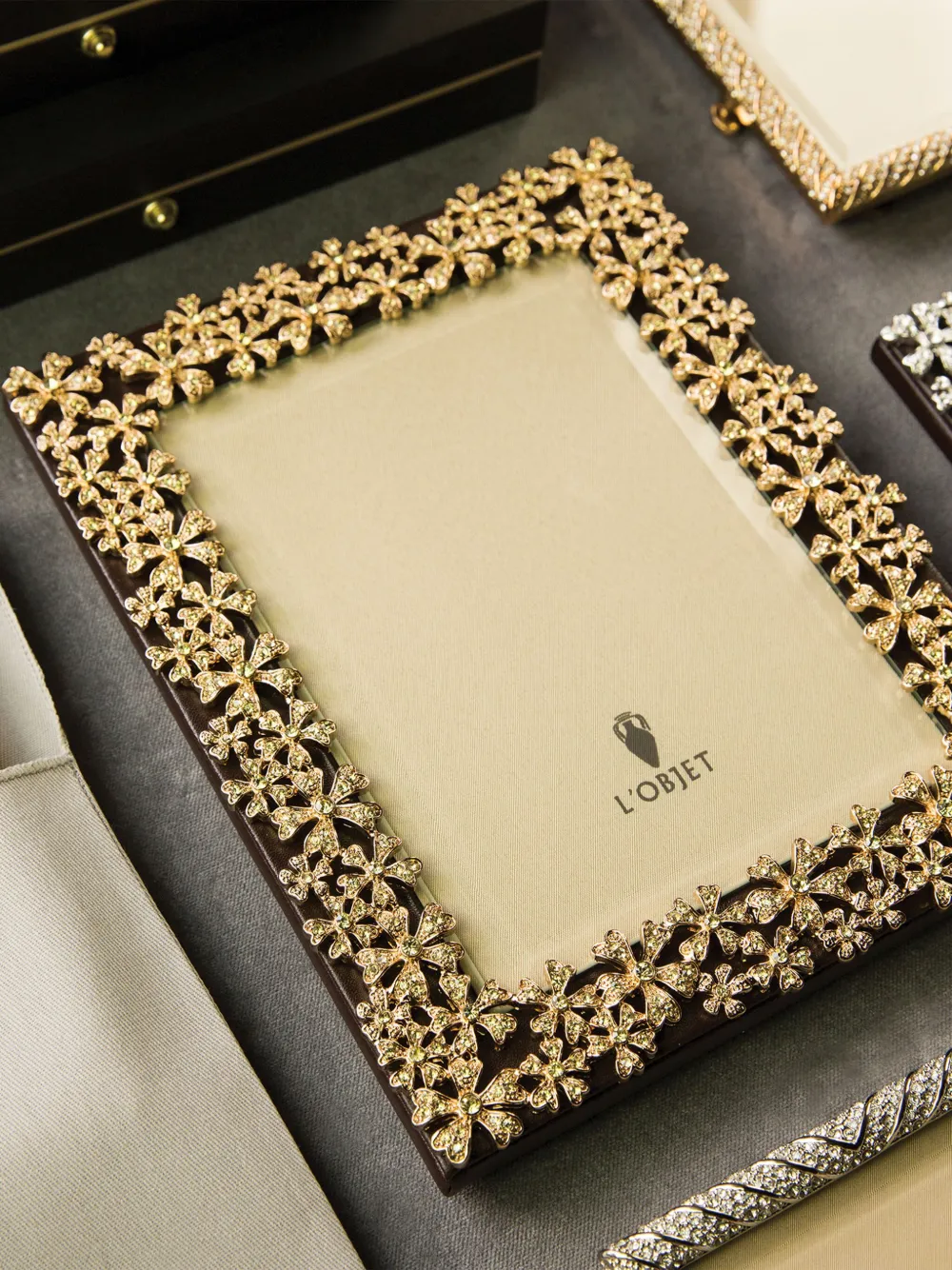 L'Objet Garland photo frame (13cm x 18cm) | Picture & Photo Frames | Image 2