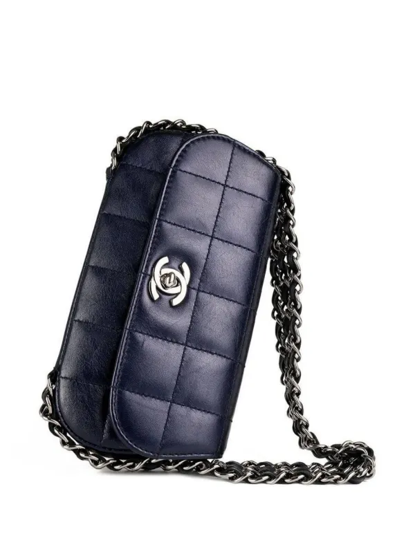 CHANEL Pre-Owned 2004 Choco Bar Shoulder Bag | Blue | FARFETCH CA