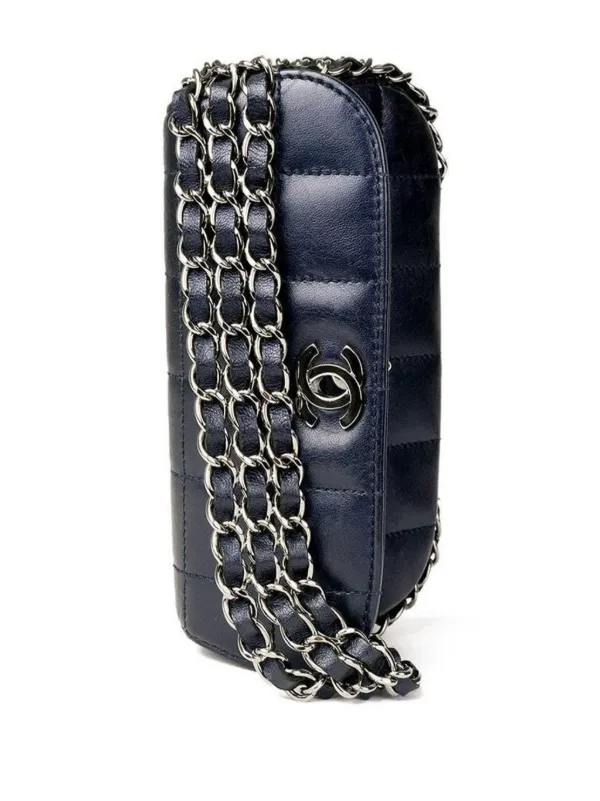 CHANEL Pre-Owned 2004 Choco Bar Shoulder Bag | Blue | FARFETCH CA
