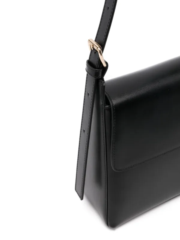 a.p.c アーペーセー ブラックレザーショルダーバッグ