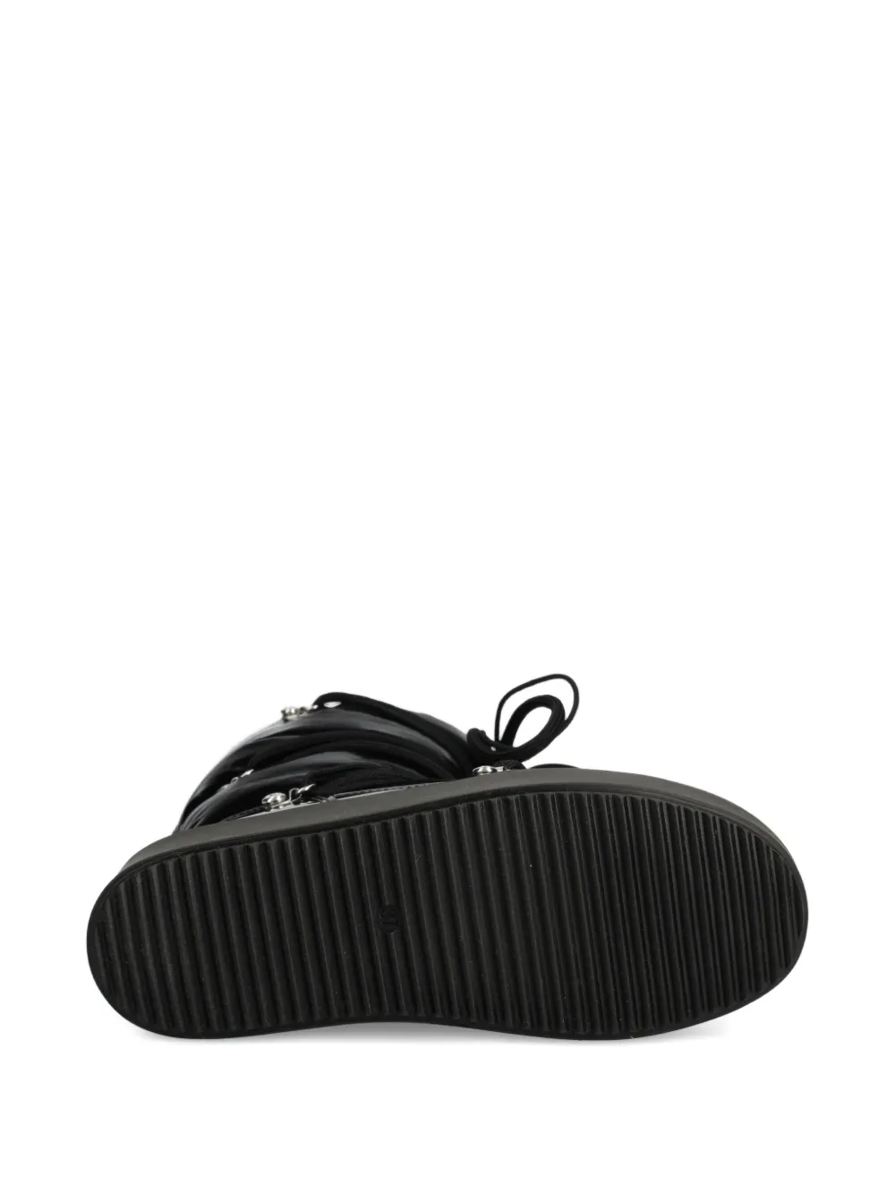 Chiara Ferragni Logo-debossed Snow Boots In Black
