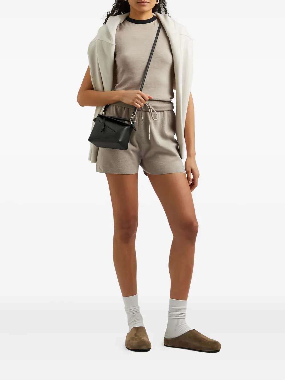 extreme cashmere knitted elastic-waist shorts | Short Shorts | Image 2