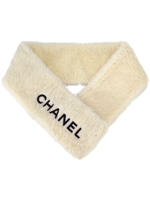 CHANEL 1990-2000s logo-embroidered brushed shawl Women