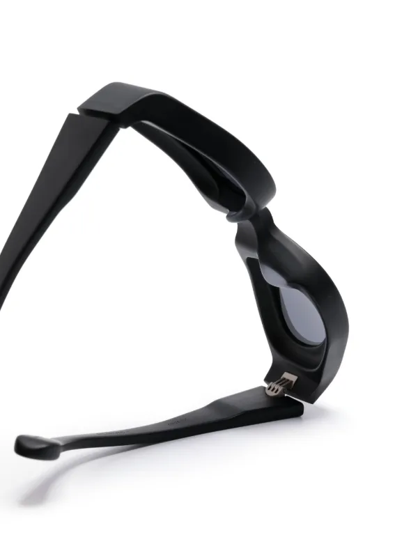 ERL Bro cat-eye Sunglasses | Black | FARFETCH AO