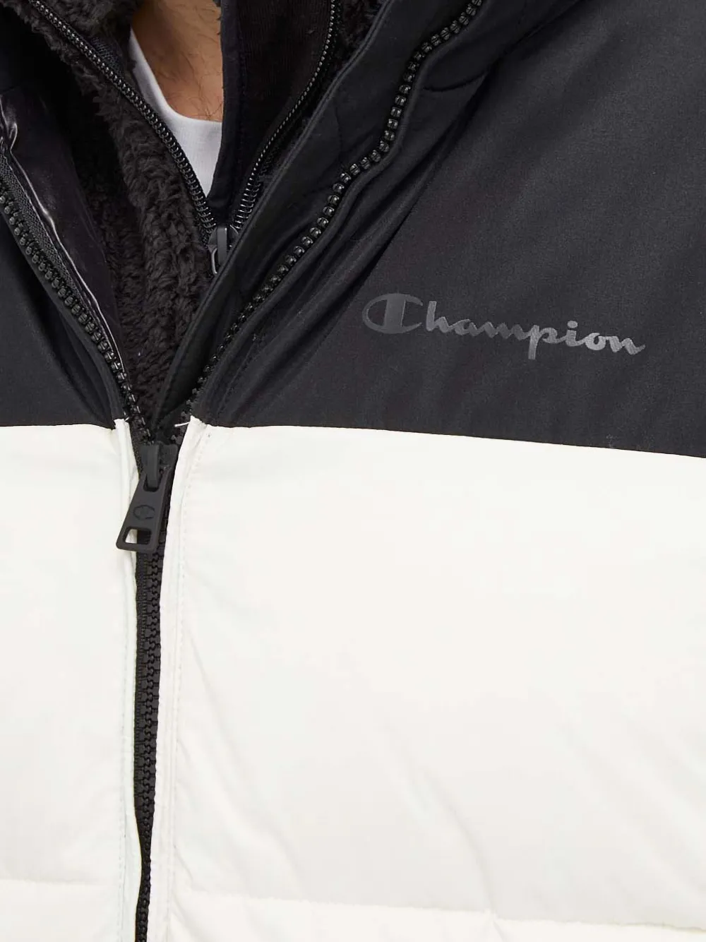 Champion Legacy jack Wit