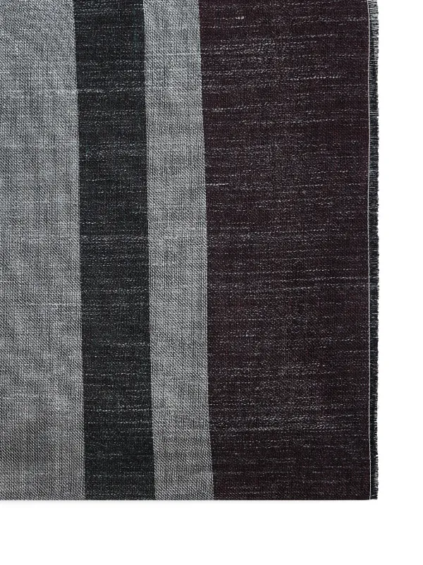スカーフ Ferragamo Scarves Grey Ferragamo Logo Scarf | Grey | FARFETCH PL
