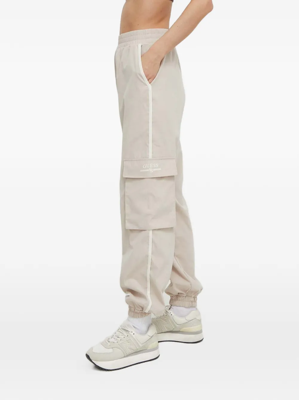 GUESS USA Trainingsbroek met cargo zak - Grijs