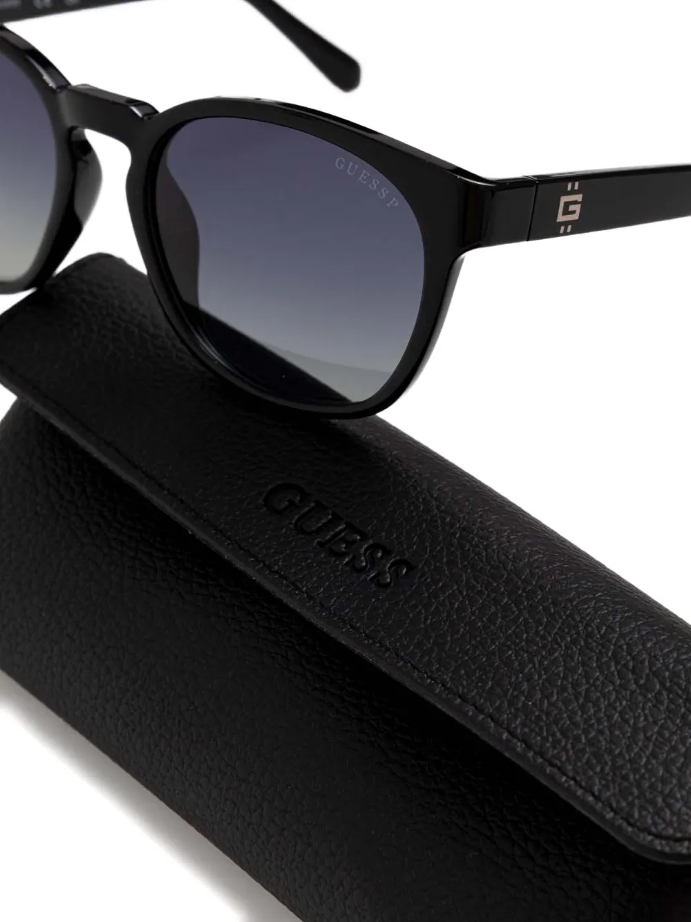 GUESS EYEWEAR Zonnebril met vierkant montuur Zwart