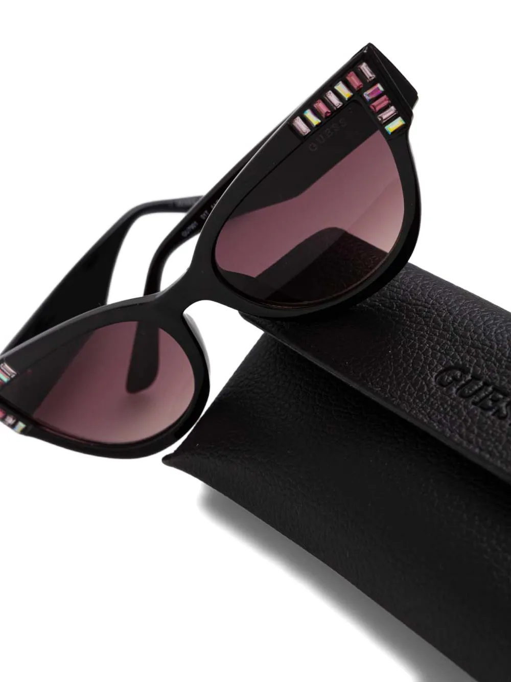 GUESS EYEWEAR Zonnebril met cat-eye montuur Zwart