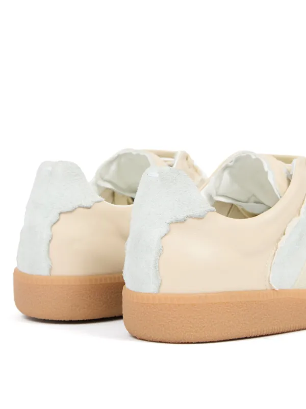 【関税＆送料込み】Maison Margiela Replica Inside Out Sneak Maison Margiela Inside Out Canvas Sneakers | Neutrals | FARFETCH