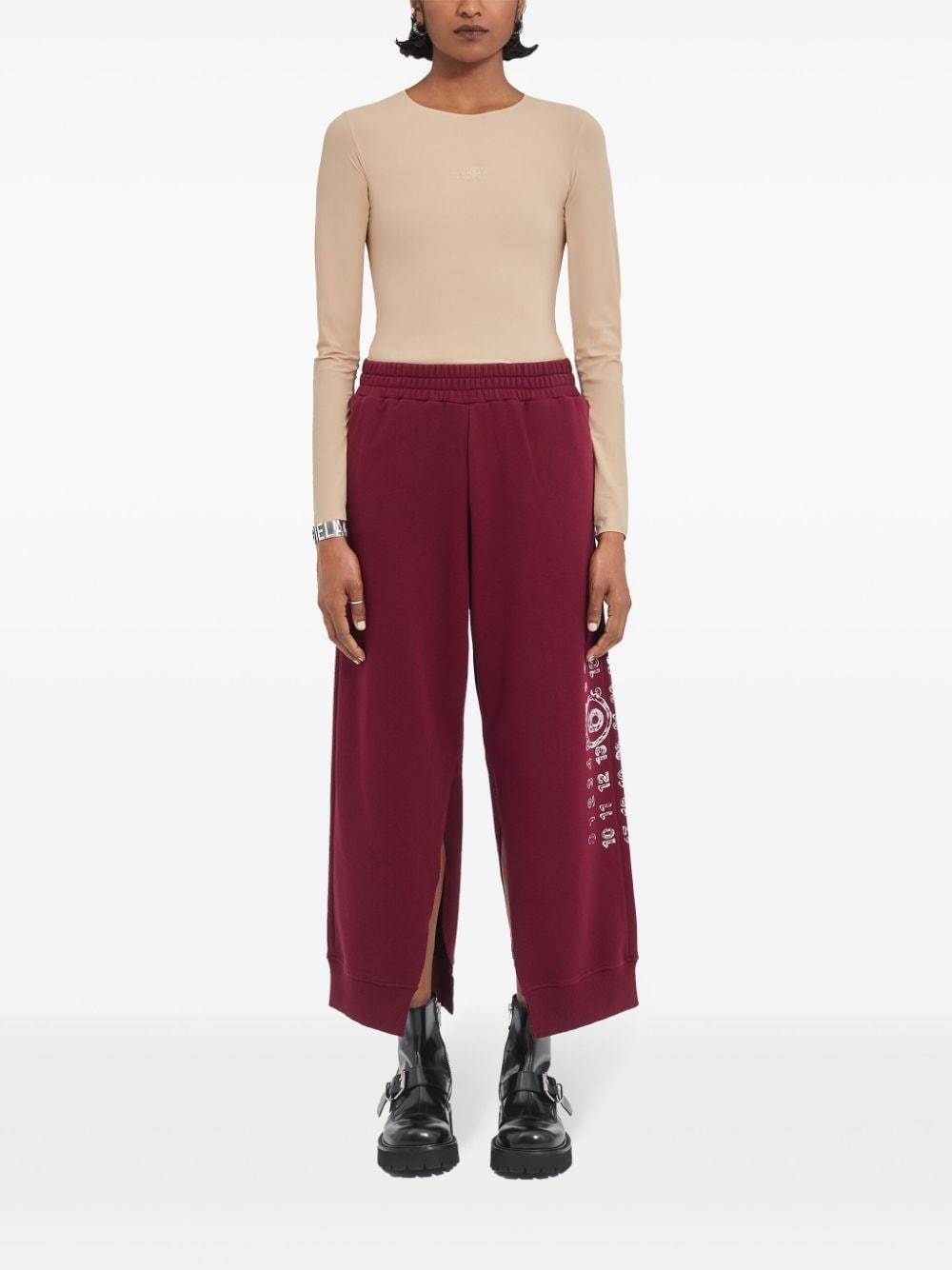 MM6 Maison Margiela signature numbers motif sweatpants - Rood