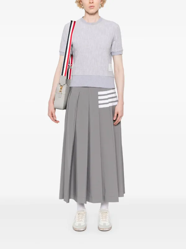 Tシャツ・カットソー THOM BROWNE 25SS Boucle Logo T-Shirt FJS206A J0194 065 Thom Browne Bouclé T-Shirt In Grey - 50% Off | Editorialist