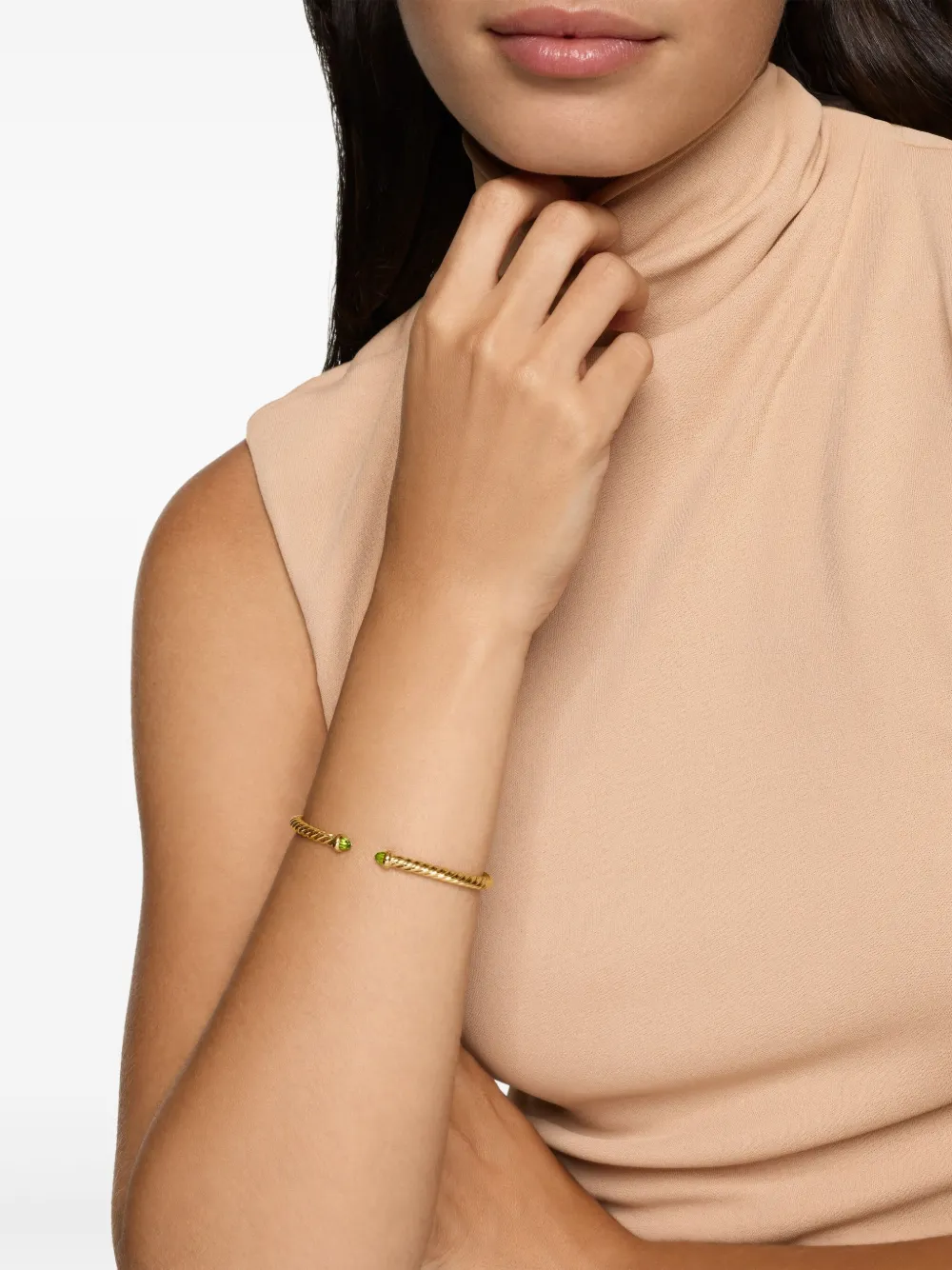 David Yurman 18kt yellow gold Cablespira peridot cuff | Image 2