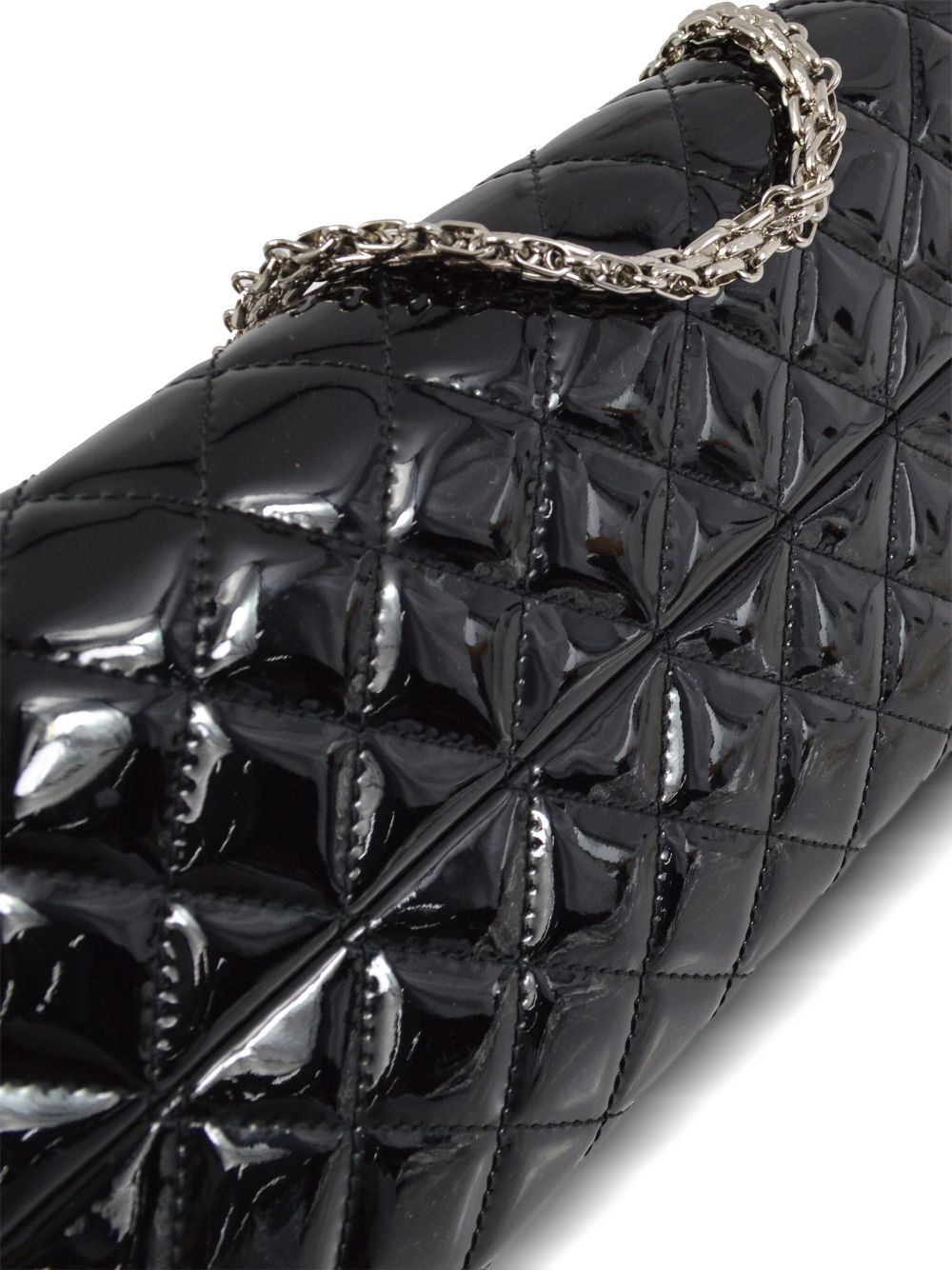 CHANEL Pre-Owned 2010 diamond-quilted patent shoulder bag WOMEN