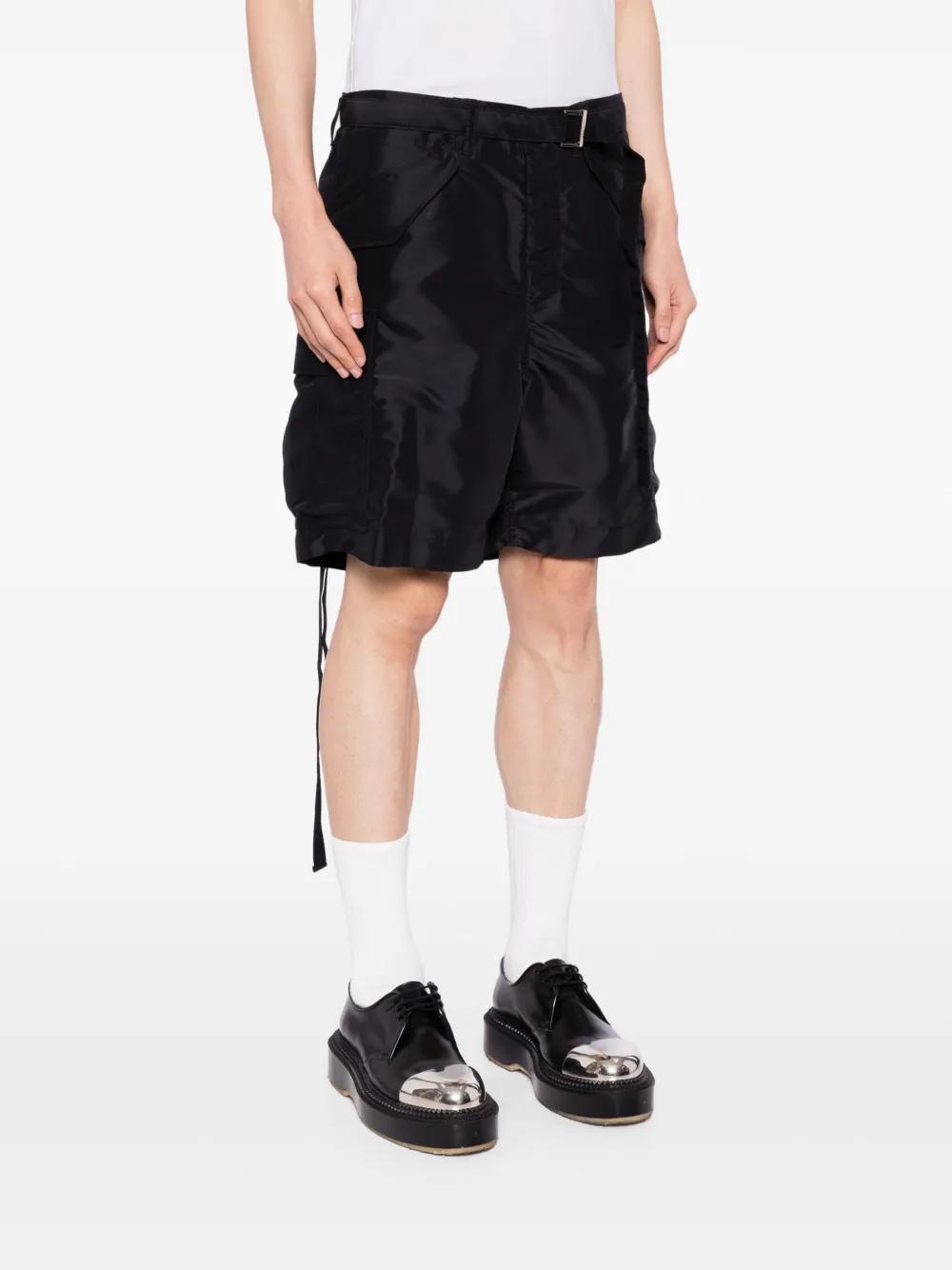 sacai Cargo shorts met ceintuur Zwart