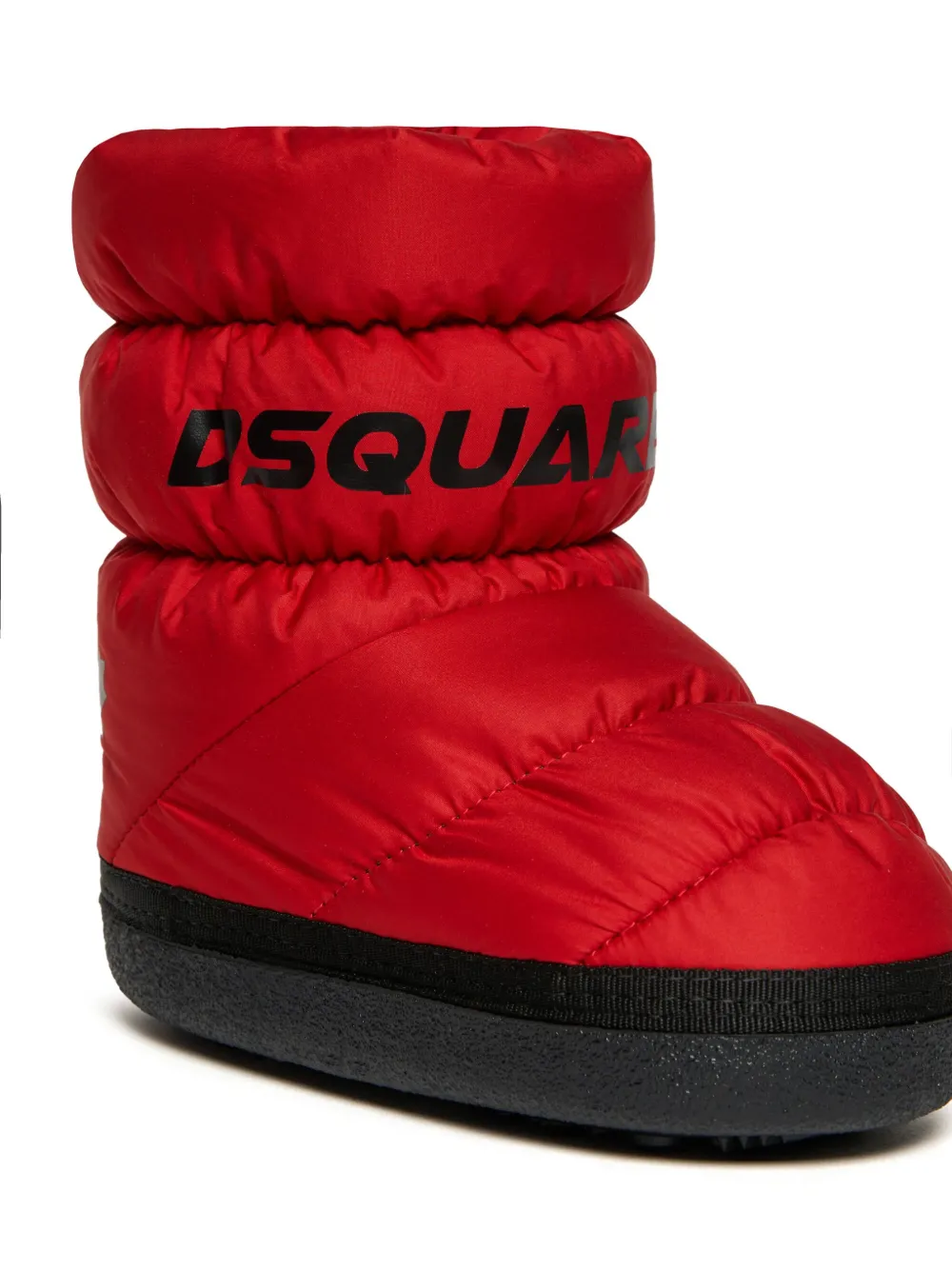 Dsquared2 Quilted Snow Boots In Red