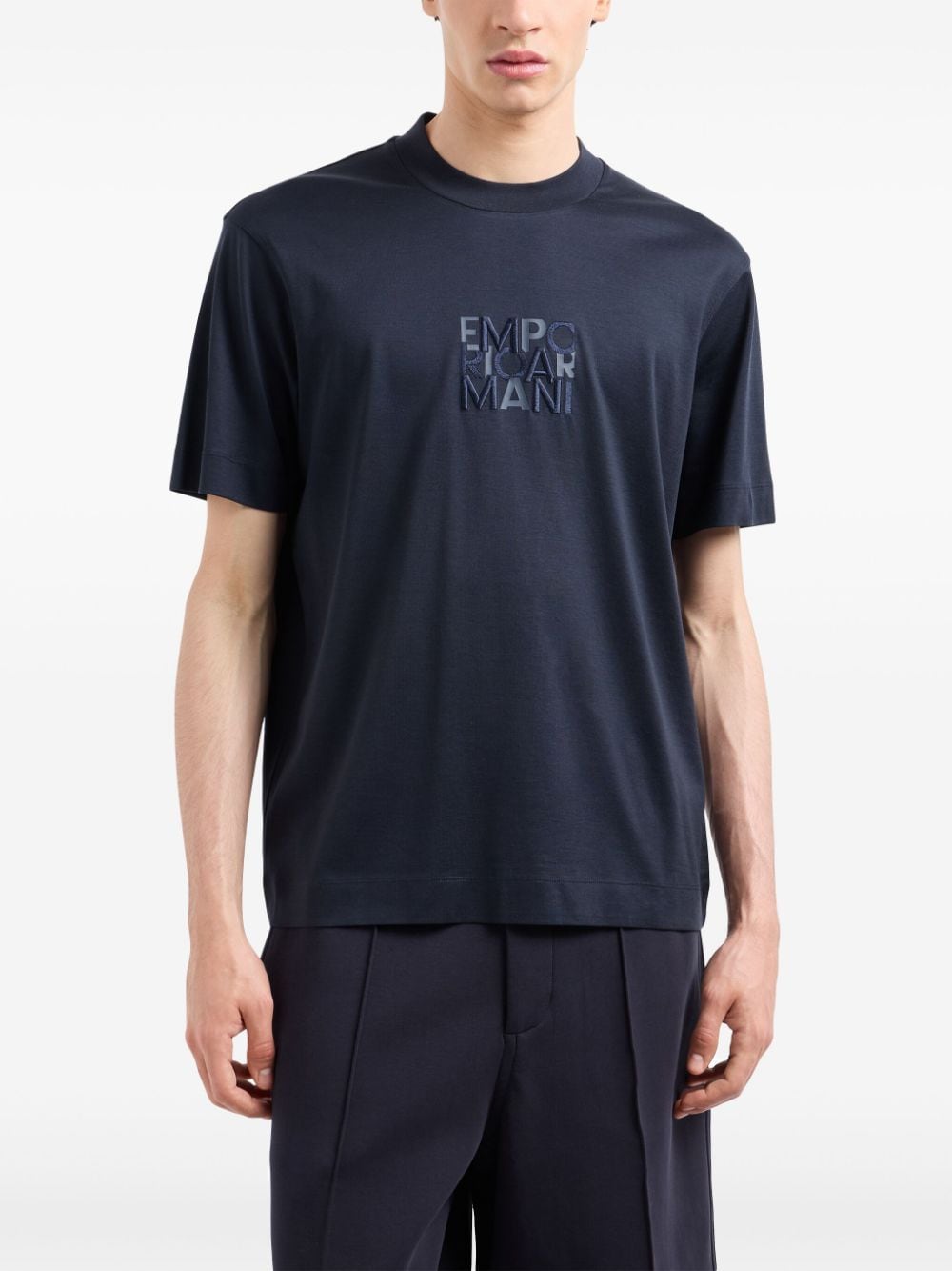 Emporio Armani logo-embossed T-shirt - Blauw