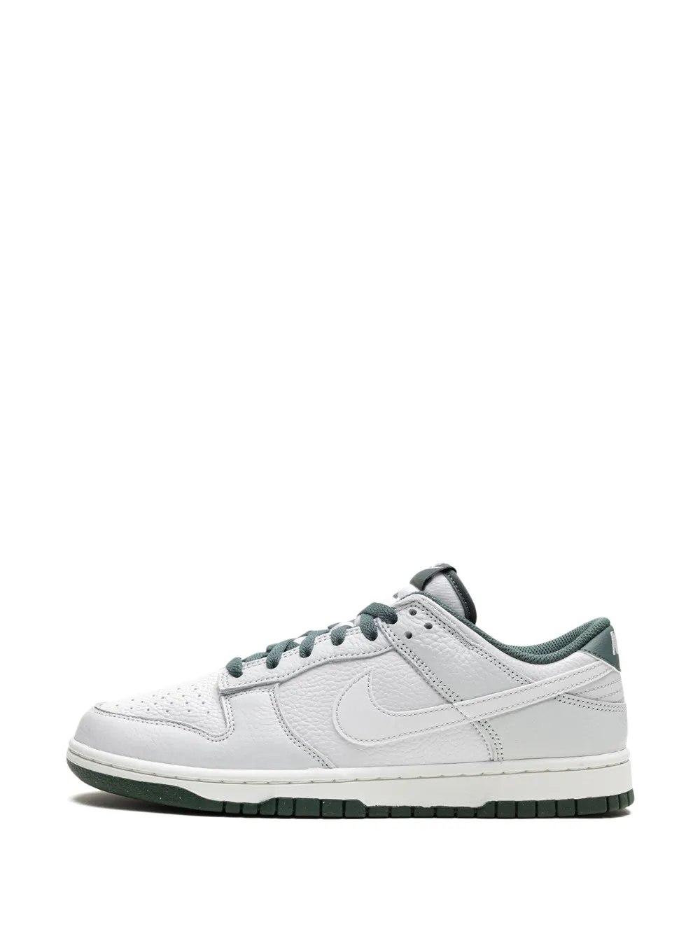 Nike Dunk Low Retro SE "Vintage Green" sneakers