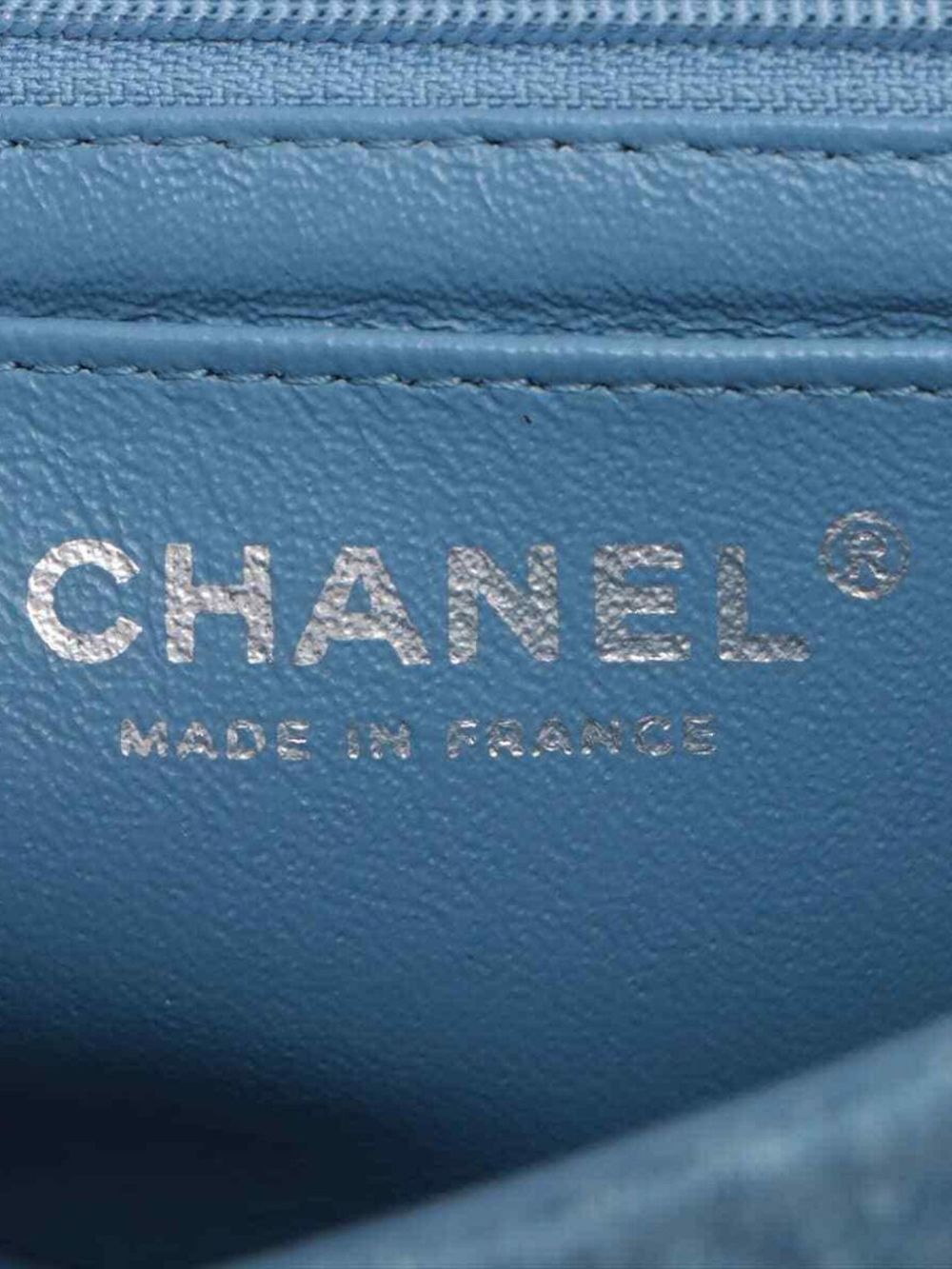 CHANEL 2018 denim quilted shoulder bag Women