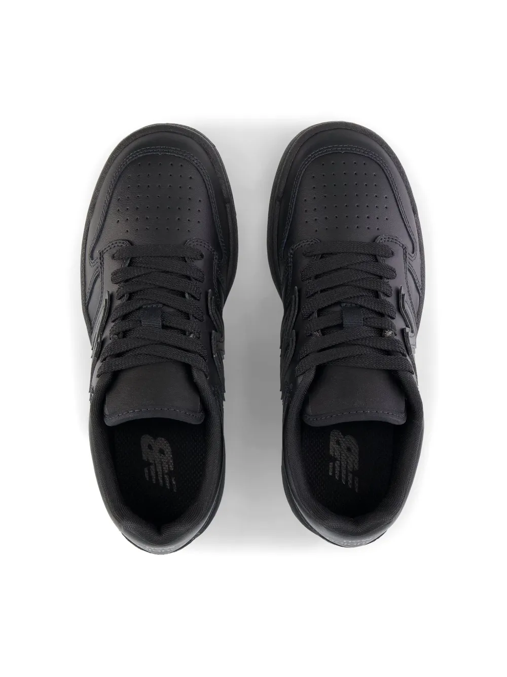 New Balance Kids lace-up embossed-logo trainers Black