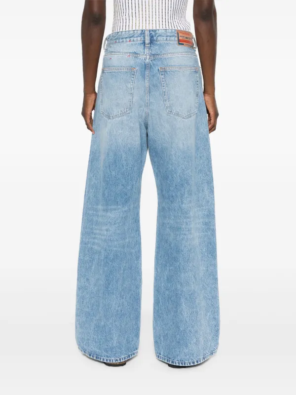 Diesel low-rise Straight Jeans | Blue | FARFETCH