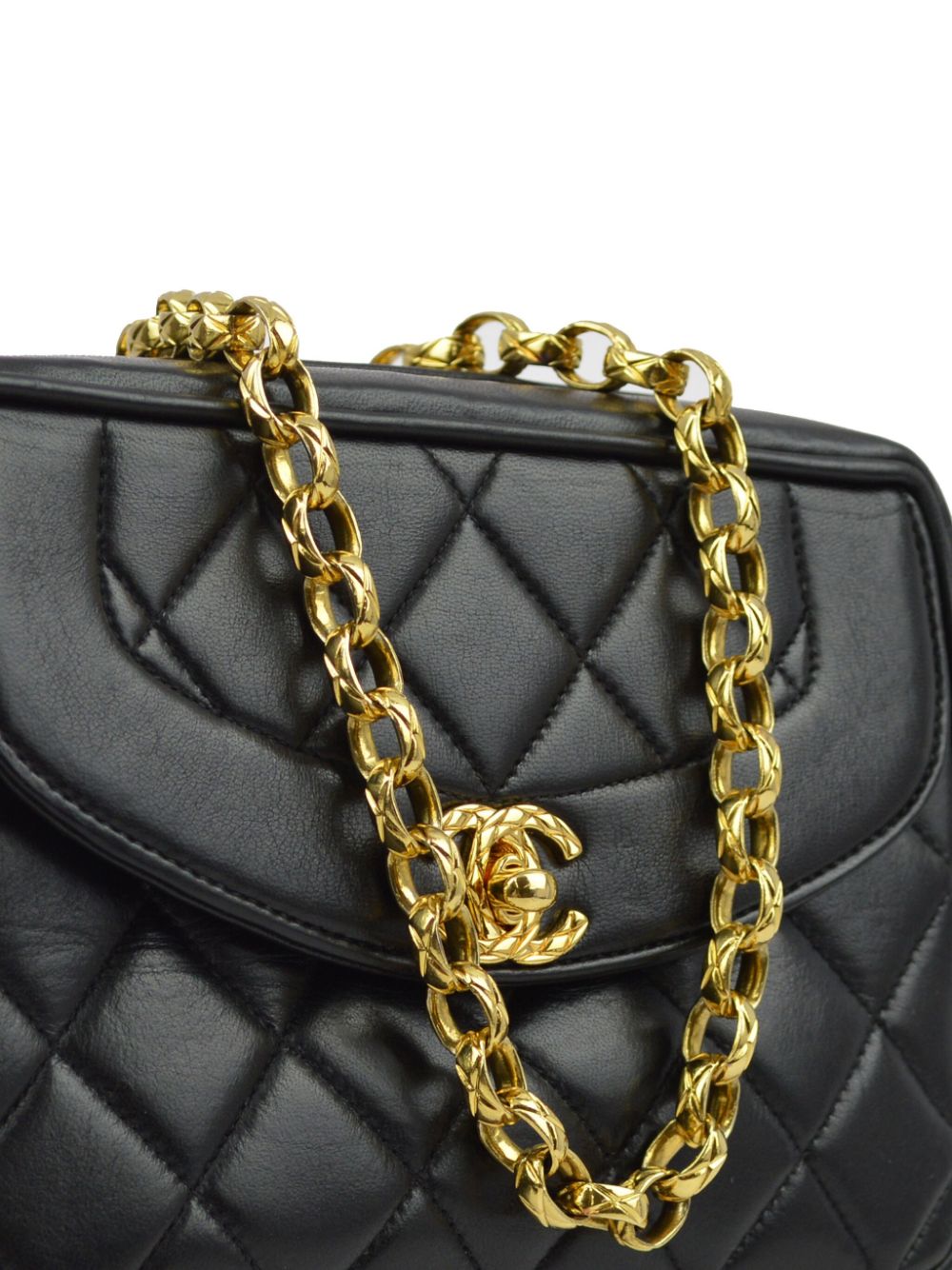 CHANEL 1995 CC turn-lock diamond-quilted camera bag Women