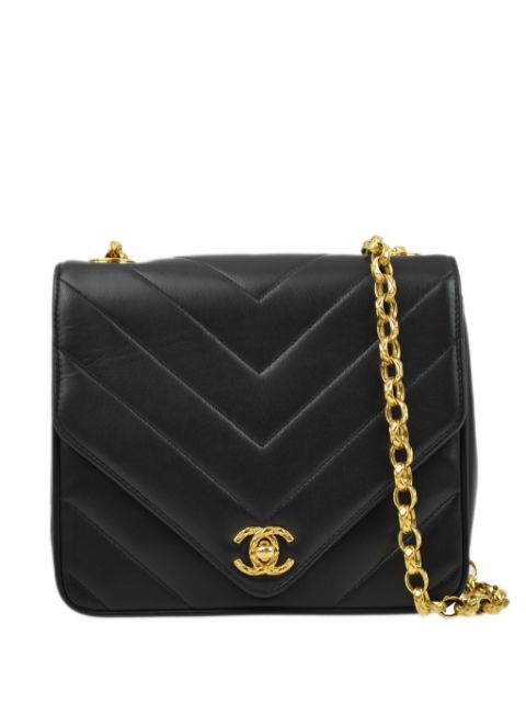 CHANEL 1992 CC turn-lock chevron-quilted shoulder bag Women