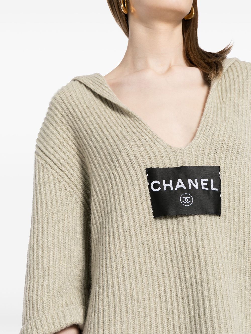 CHANEL 2008 logo-applique cashmere jumper Women