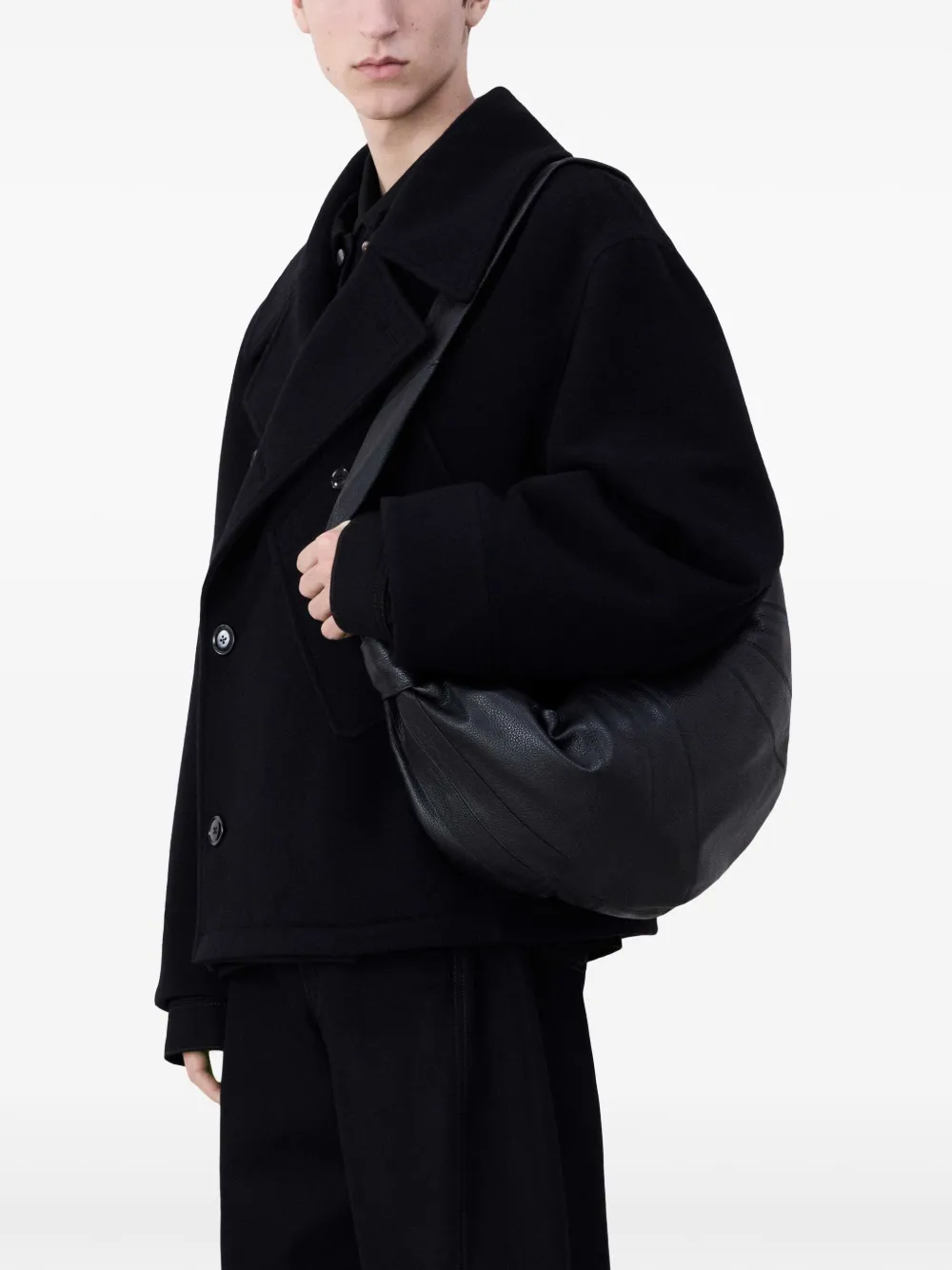 Image 2 of LEMAIRE large Croissant leather shoulder bag