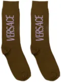 Versace intarsia knit-logo socks - Brown