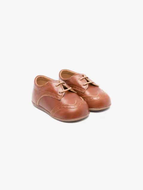 BabyWalker square-toe leather crib shoes