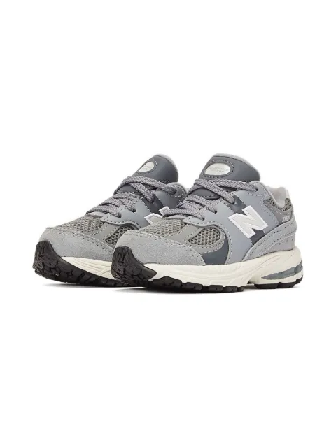 New Balance Kids 2002 sneakers