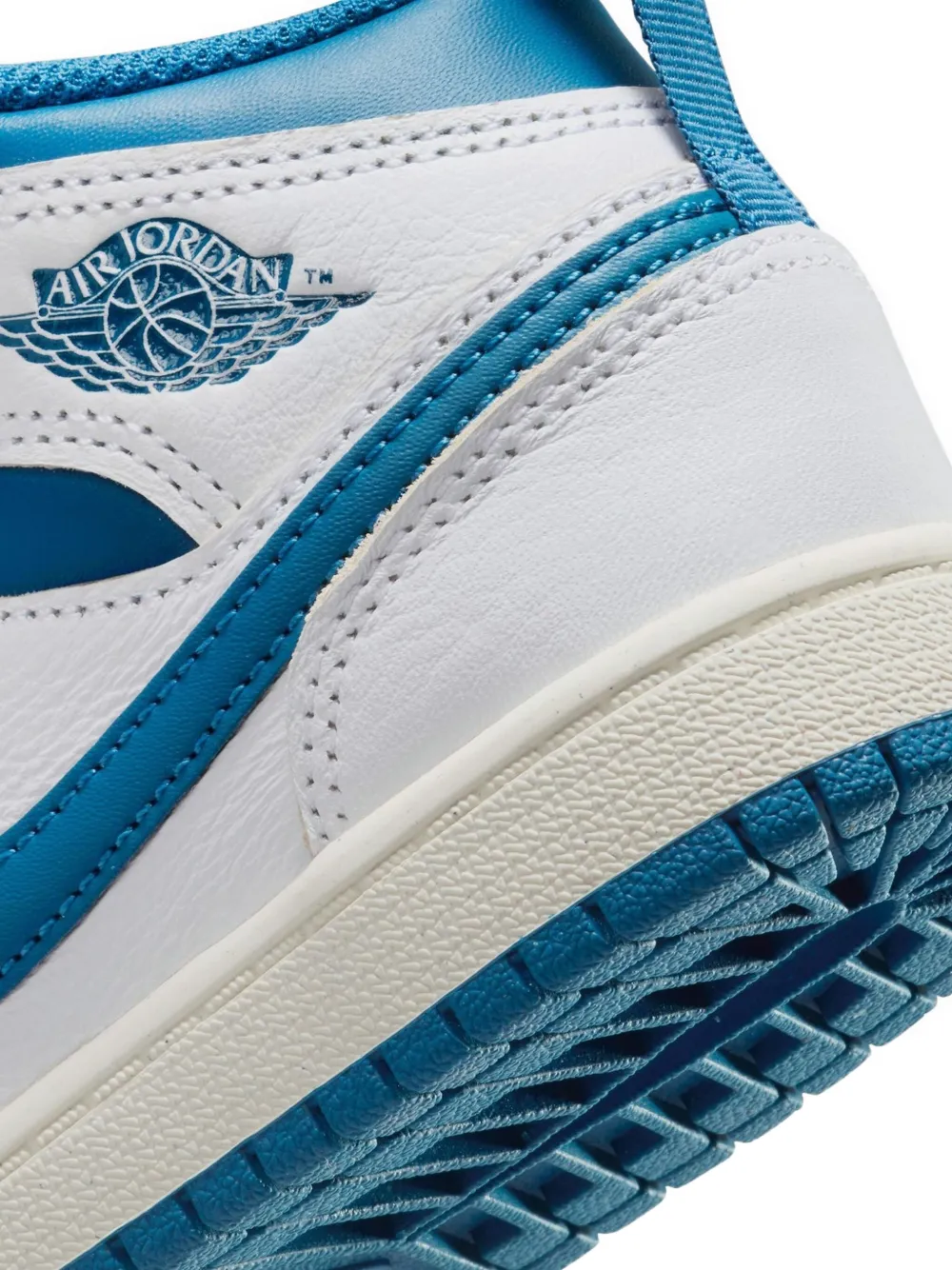 Jordan Kids Air Jordan 1 Mid SE "Industrial Blue" sneakers White