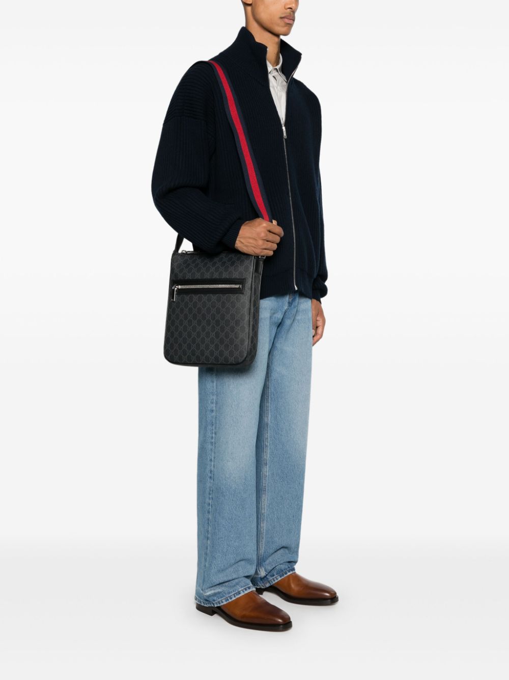 Gucci GG-Supreme Messenger Bag | Black | FARFETCH