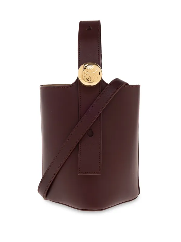 LOEWE Pebble バケットバッグ ミニ | レッド | FARFETCH JP