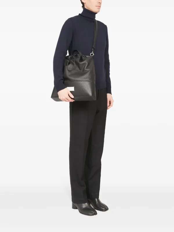 直営店購入★Maison Margiela★2Way Soft 5AC flap backpack Maison Margiela 5AC Leather Backpack | Black | FARFETCH