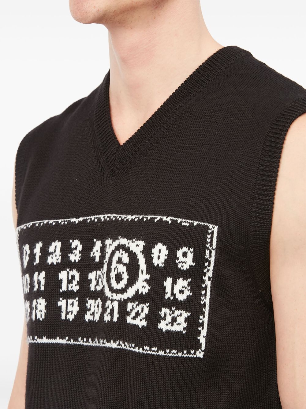 MM6 Maison Margiela Numeric knitted gilet Men