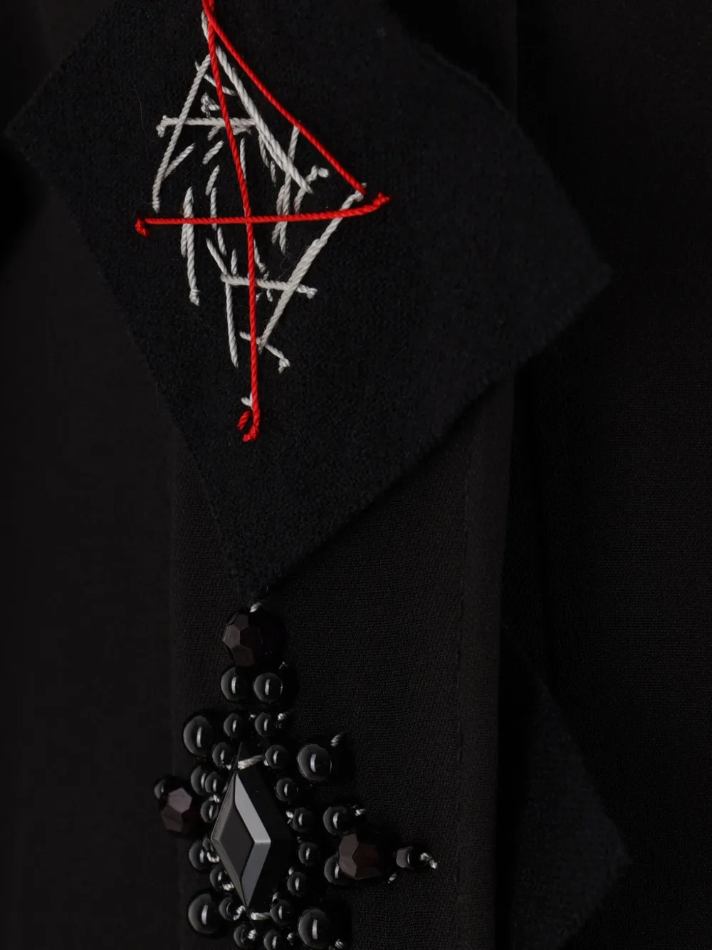 Yohji Yamamoto Crede de Chine jurk met borduurwerk Zwart