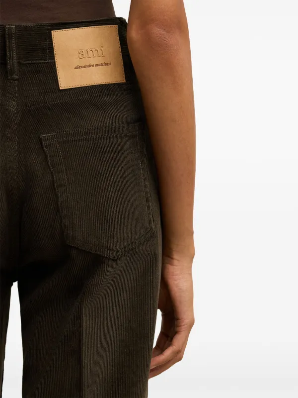 【AMI PARIS】ハイライズ コットン コーデュロイ フレアパンツ AMI Paris コーデュロイ フレアパンツ | ブラウン | FARFETCH JP